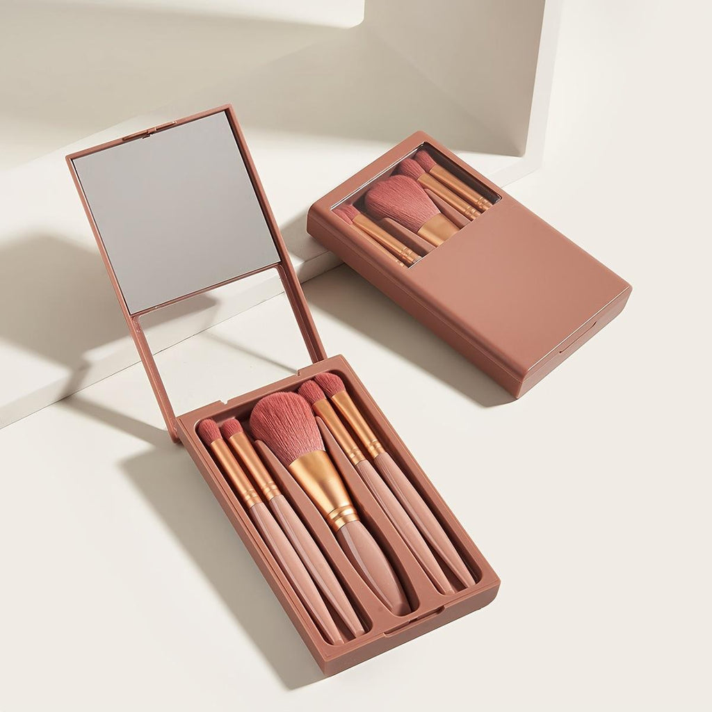 Travel Size Makeup Brushes Set Easy-taken Mini Makeup Brush Set with Case and Mirror Small Complete Function Cosmetic Brush Kit